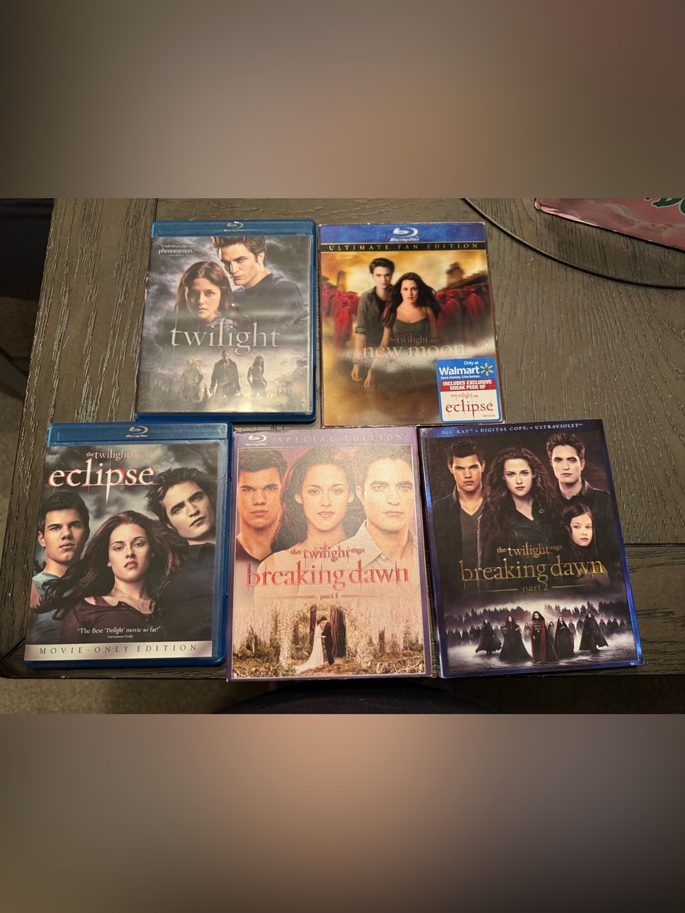 Twilight Saga Blu-ray Set - Twilight, New Moon, Eclipse, Breaking Dawn 1&2